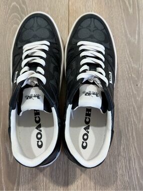 Coach Black and White Signature Low-Top Sneakers WORN ONLY ONCE
